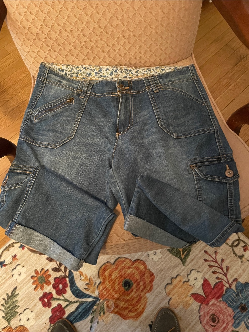 Faded Glory Denim  Capris Cargo Roll-Cuff Shorts - Blue